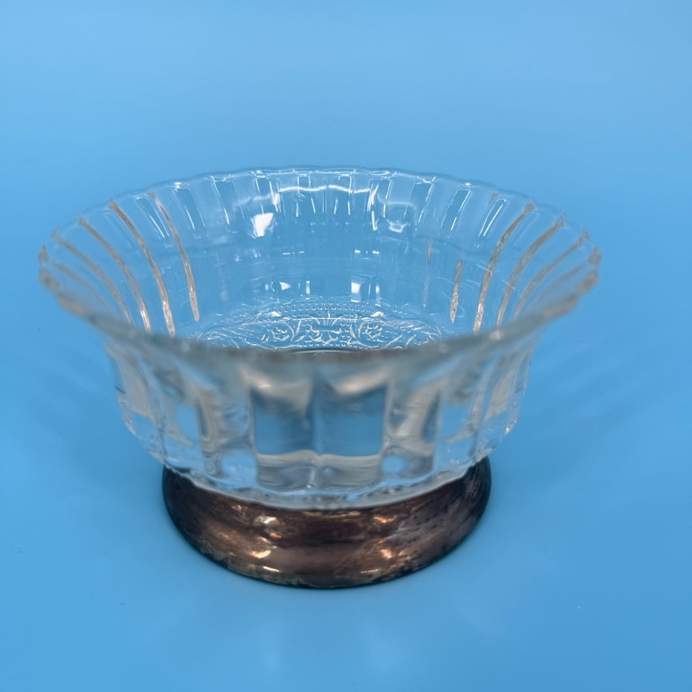 Vintage KIG Indonesia Glass Bowl Silver Pedestal Dish Fluted Scalloped MCM 4.5 "
